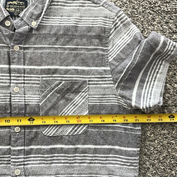 United By Blue Men’s Button Down Shirt L Organic Cotton Linen Casual Tee Stripe - Picture 6 of 9
